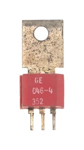 Circuito integrato vintage 3 poli modello 046-4 - Foto 1 di 1