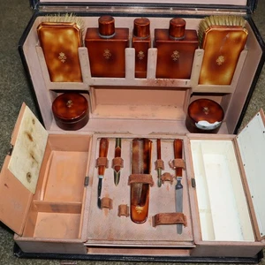 *RARE* Prince Paul Karageorgevich of Yugoslavia TOILETRIES TRAVEL CASE -SEE PICS - Picture 1 of 16