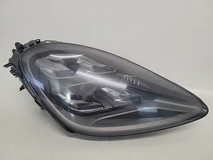 2019 - 2023 Porsche Cayenne GTS Matrix LED Headlight Passenger Right RH OEM 0523 - Picture 1 of 12