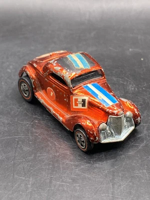 Ford cupé rojo Hot Wheels Redline Classic 36 con calcomanías juguete coleccionable de colección Foto 1 de 4