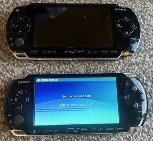 2x PSP 3003 (Spares and Repairs only) - Picture 1 of 6