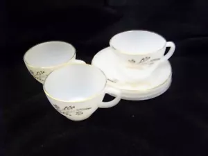 Federal Glass Meadow Gold Cup and Saucer - Picture 1 of 5