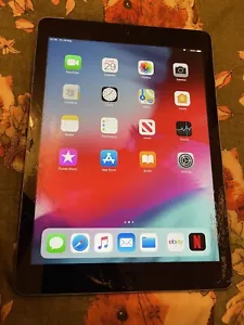 Apple iPad Air Space Grey A1475 Wi-Fi Cellular 16GB See Description! - Picture 1 of 7