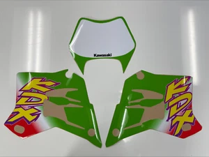 KAWASAKI KDX200 KDX220 200 220 1997 SHROUD HEADLIGHT GRAPHICS DECAL STICKER - Foto 1 di 7