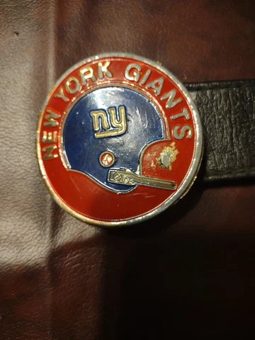 Vintage New York Giants Belt Buckle 1971 NFL Properties Inc Cover