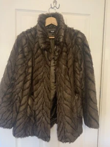 ladies faux fur coat size 10 ASOS - Picture 1 of 3