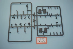 Warhammer Fantasy Bretonnian Men at Arms Spares on Sprue - Picture 1 of 3