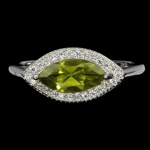 925 Sterling Silver Ring Marquise Peridot 10x5mm Natural Gemstone Jewelry Sz 7.5 - Picture 1 of 13