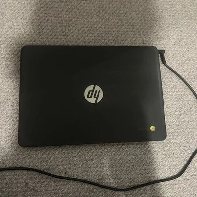 HP Chromebook 11-V051SA 11.6" - Intel Celeron N3060 4GB RAM 16GB Storage Grey - Image 1 of 4