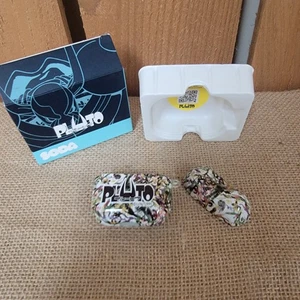 SODA - Pluto - Flower Painting Airpod Case für Apple Airpod Gen 3 Neu Open Box - Bild 1 von 4