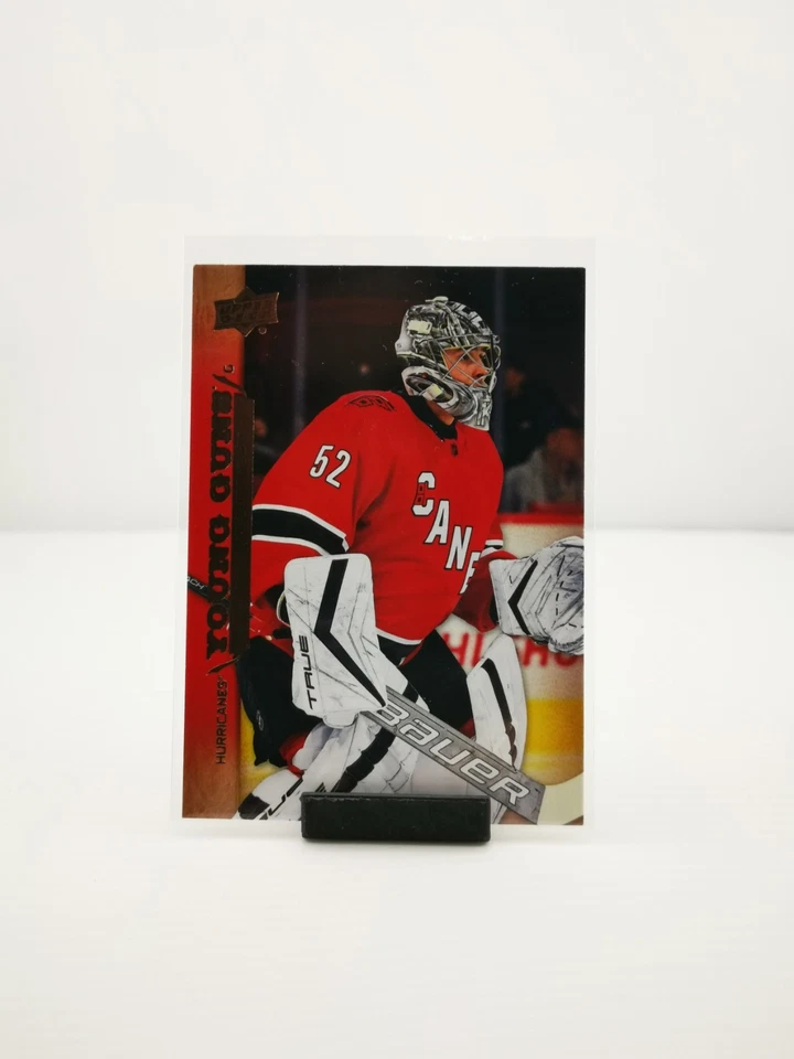 2022-23 Upper Deck Extended Series Retro Young Guns Pyotr Kochetkov YG RC T-80 - Image 1 of 2