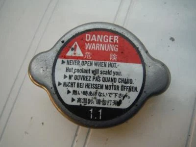 09 HONDA ST1300P   CAP, RADIATOR   19037-GEE-710 Foto 1 de 2