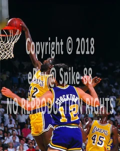 JAMES WORTHY DUNKING LOS ANGELES LAKERS VS. UTAH JAZZ JOHN STOCKTON WATCHES 8X10 - Picture 1 of 1
