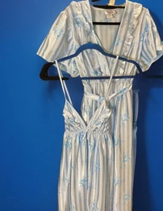Vintage NWT Ballet New York 2 Pc Robe M Gown Aqua Floral Flowing Ruffles Classy - Picture 1 of 24