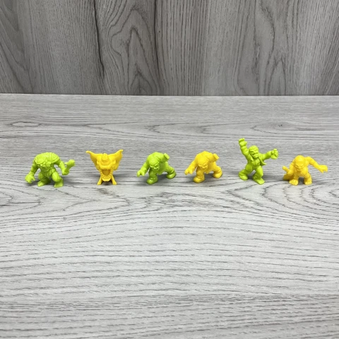 Vintage Monster In My Pocket MIMP Lot Of 6 Green Yellow Cover