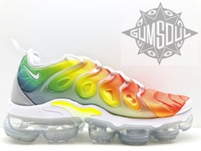 white neptune green vapormax plus