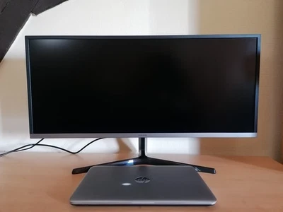 Samsung 34" 21/9 Ultra WQHD LS34J550WQUXEN - Image 1 of 4