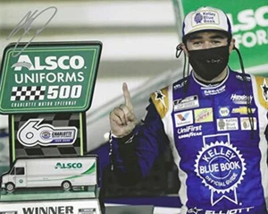 AUTOGRAPHED 2020 Chase Elliott #9 Kelley Blue Book CHARLOTTE RACE WIN (Victory L - Picture 1 of 1