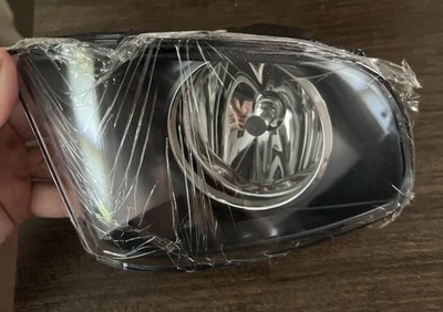 NEW DEPO 3 Sers E - 92 2D/E - 93 Cabro 05 - Fog Lamp Assembly 444-2016R-AQ F148 Foto 1 de 3