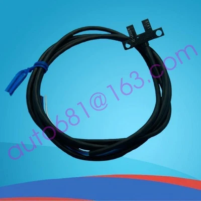 New Omron Micro Photoelectric Sensor EE-SX950-W  EESX950W - Image 1 of 2