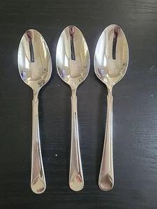 2 Place Oval Soup Spoons Zwilling J.A. Henckels PROVENCE Frosted Stainless - Picture 1 of 5
