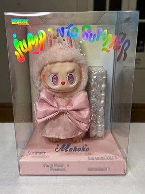 AUTÉNTICO VENDEDOR DE EE. UU. Mokoko Los Monstruos Saltan al Verano Peluche PopLand Exclusivo Foto 1 de 4