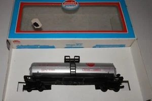 Model Power HO Scale 38' Gulf GATX 15592 "Fat Albert" Tank Car #9023 - Picture 1 of 3