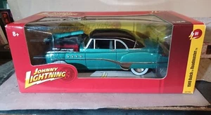 Johnny Lightning 1:24 scale 1949 Buick Roadmaster green MIB diecast - Picture 1 of 4