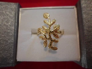 Designer Inspired 14K Gold Overlay 925 Sterling Silver Leaf Ring-Size 8 - Photo 1/7