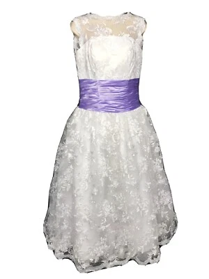  Lace Boho Wedding Dress Crew Neck Sexy Bridal Sleeveless Open V Back White  - Image 1 of 4