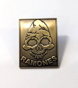 AMERICAN PUNK BAND "THE RAMONES" (JOEY, DEE DEE, TOMMY, JOHNNY) LAPEL ENAMEL PIN - Picture 1 of 2