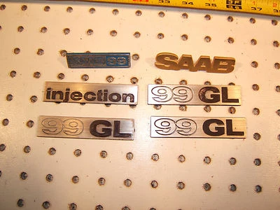 Saab 1977 99 GL 4 门罩/格栅/仪表板/舱口金属原始设备制造商 1 件套 6 个徽章 — 第 1/4 张图片