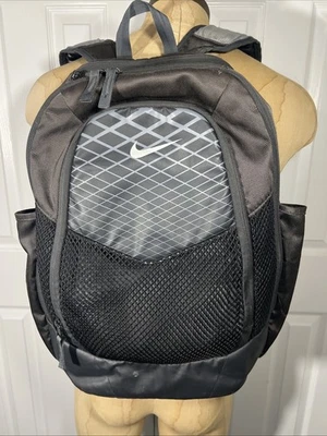 Mochila Nike Air Max Vapor Power Responder Brasilia Prime ~ Negra/Gris ~ L2 5 Foto 1 de 4