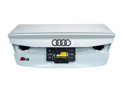2017 - 2020 - 奥迪 A3 S3 RS3 -- 后备箱盖冰川白色 LS9R -- 8V5827025F — 第 1/4 张图片