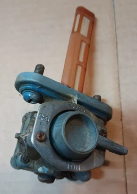 1978-1982 Yamaha XS400 XS360 fuel tank tap valve petcock gas petrol on/off 650? - Image 1 of 4