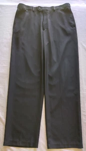 Haggar Black Flat Front Dress Slacks Men's Size 36x32 - Picture 1 of 12