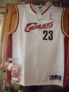LeBRON JAMES NBA CAVALIER BASKETBALL GAME SHIRT REPLICA SIZE XL.- PREISREDUZIERT! - Bild 1 von 9