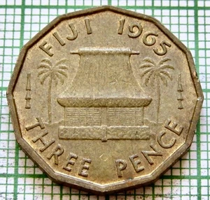 FIJI ELIZABETH II 1965 3 PENCE, Hut & Palm Trees yes we do combine postage - Picture 1 of 6
