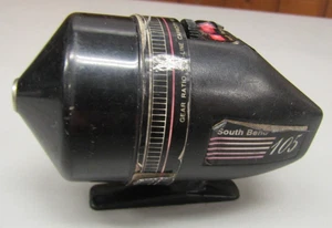 Vintage South Bend 105 Fishing Reel Closed Face Spin Cast 3.1:1 Ratio - Picture 1 of 11