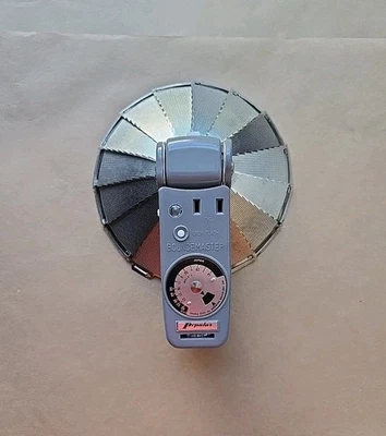 Vintage Popular Bounce Master Fan Flash Photography Accessory Made In Japan Case - Image 1 of 4