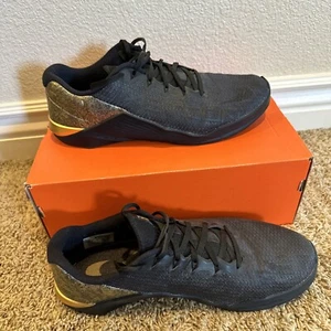 Size 12 - Nike Metcon 5 Black Gold - Picture 1 of 10