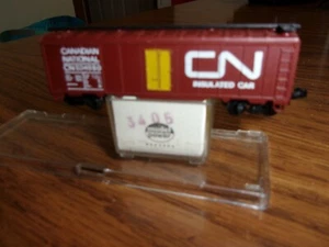 Model Power a 3405 N-scale Canadian National Reefer w/Plug Dr. #524880 - Picture 1 of 2
