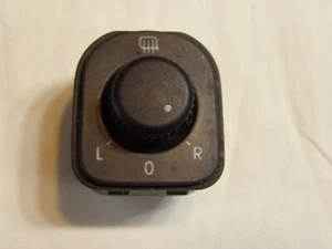 OEM 2008 Volkswagen Jetta Wolfsburg Mirror Control Switch 1K0959565 - Picture 1 of 4