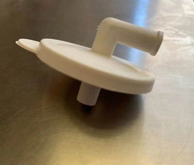 Coolant Overflow Tank Cap for John Deere CH12896 850,870,950,970,1050,1070,Gator - Image 1 of 2