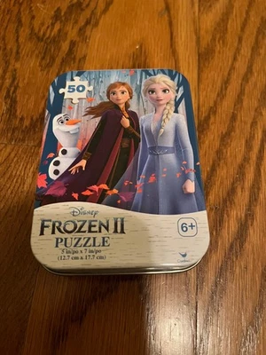 Mini quebra-cabeça Disney Frozen II em lata de colecionador 50 peças…usado - Imagem 1 de 2