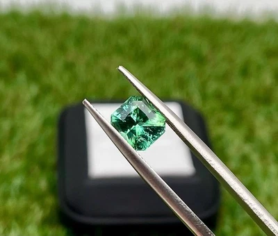 Natural Tourmaline Loose gemstone 1.85 Ct., Asscher cut, Origin Nigeria - Image 1 of 4