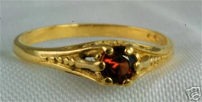 ANILLO FILIGRANA GRANATE ORO 14K 1/4 QUILATE TALLA 5,75 Foto 1 de 2
