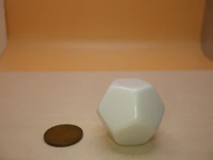White Blank Dice - D12 25mm - Twelve Sided Counting Cube RPG Tabletop Roleplay - Picture 1 of 5