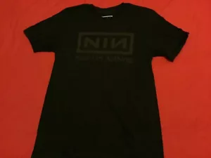 ** Camiseta Nine Inch Nails Now I'm Nothing NIN Logotipo Licencia Oficial ** - Imagen 1 de 1