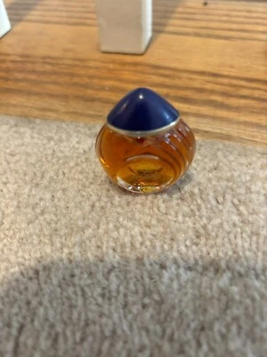 Boucheron “Boucheron” Eau De Parfum (Perfume) Splash 0.15 fl oz (Mini) Foto 1 de 4